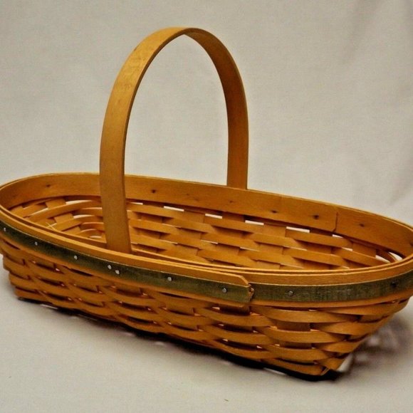 Longaberger 2001 May Series Peony Basket with Liner, Protector and Certificate - Picture 13 of 16